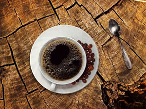 Alimentos com cafeína promovem mais tolerância a dor