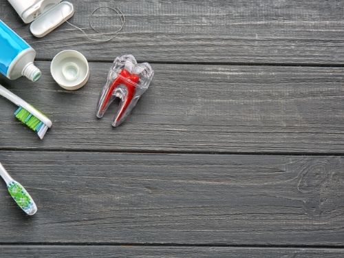 5 cuidados para manter a escova dental livres de microrganismos