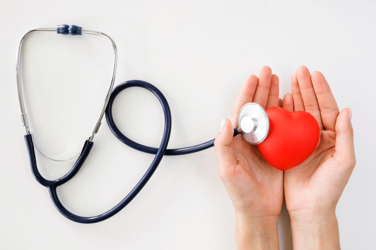O coração e os sintomas do infarto