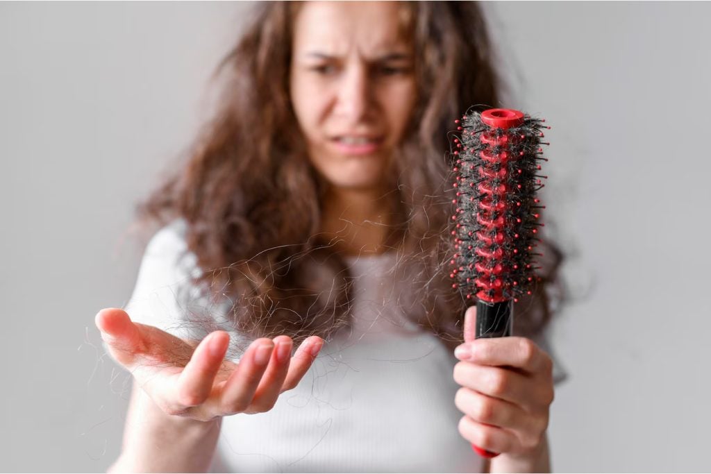 5 causas da queda de cabelo